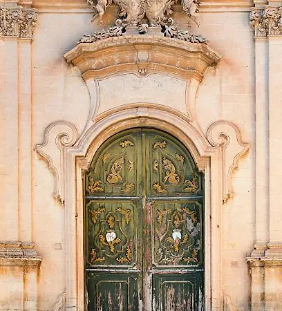 Domus Pina