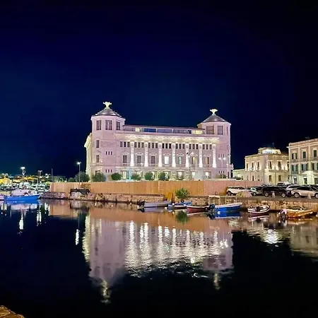 Guest house Domus Pina *