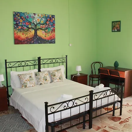 Guest house Domus Pina *