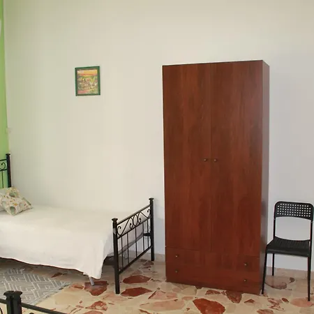 Guest house Domus Pina