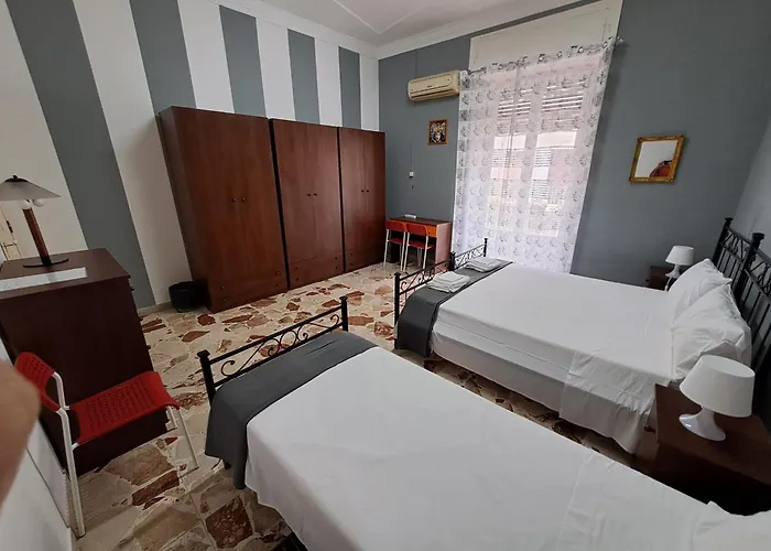 Domus Pina בית הארחה קטאניה