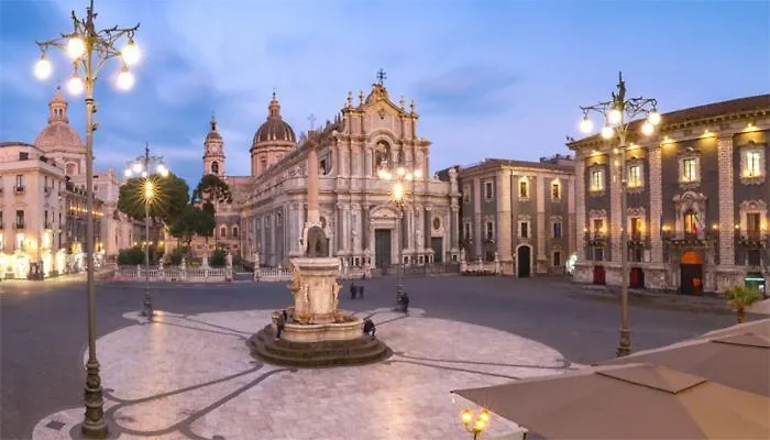 בית הארחה Domus Pina קטאניה