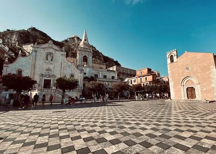 בית הארחה Domus Pina קטאניה