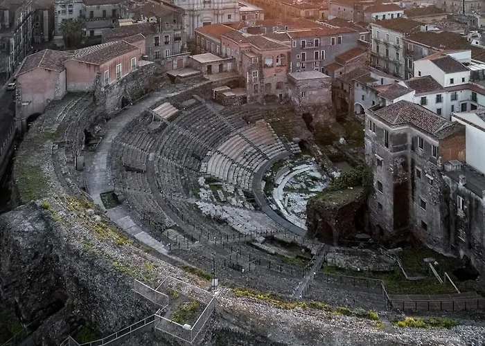 בית הארחה Domus Pina קטאניה