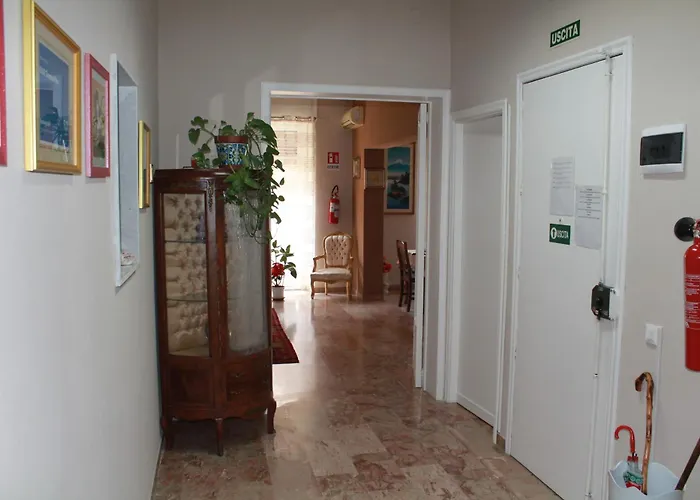 בית הארחה Domus Pina קטאניה